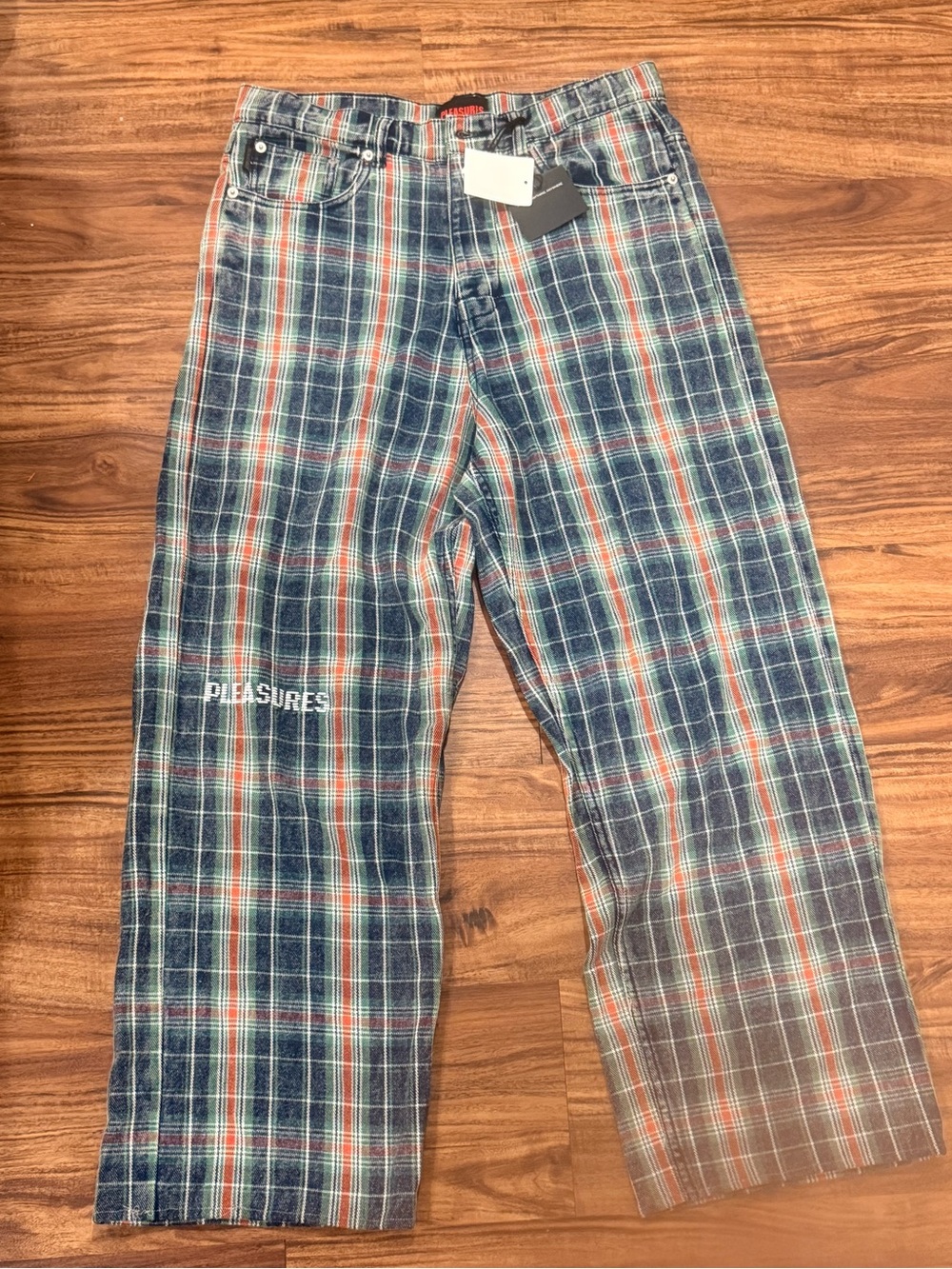 Pleasures Formula Plaid Baggy Jeans Button Fly  Men’s NWT Size 30 *Read*